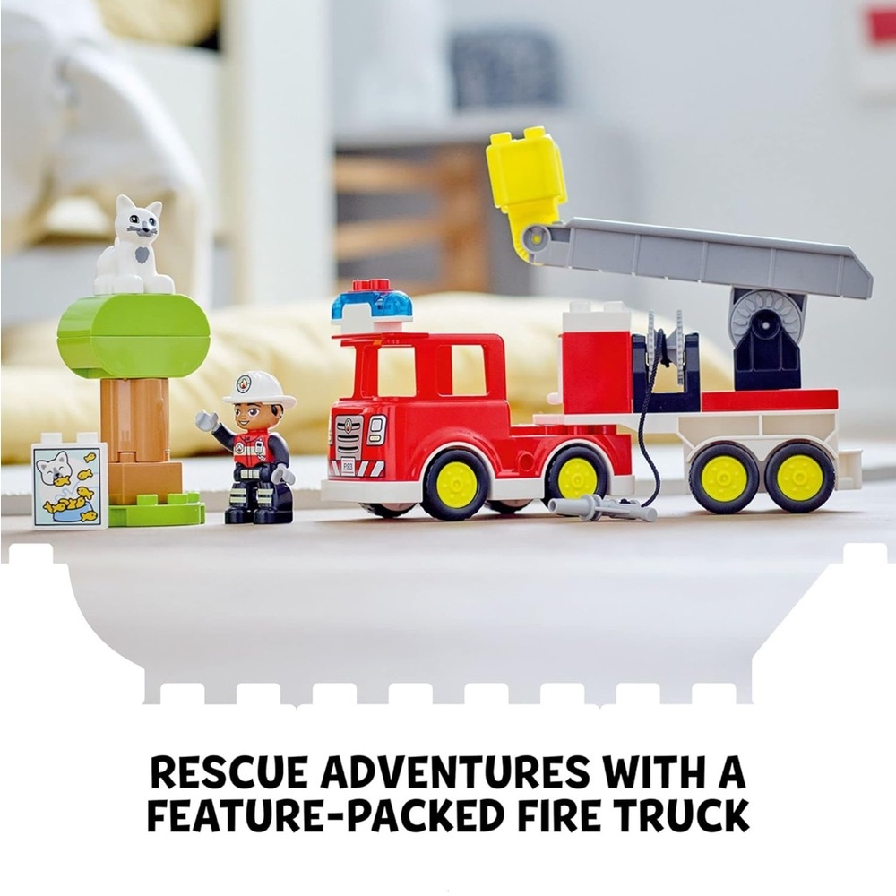 LEGO DUPLO Fire Engine Set - Red, Yellow, and Green 10969 - Picture 4 of 9